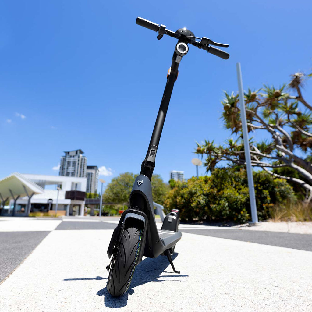 NIU KQi2 Pro Scooter Eléctrico Ruedas de 10 pulgadas Motor de 300W Velocidad máxima 25Km/h NIU KQi2 Pro Scooter Eléctrico Ruedas de 10 pulgadas Motor de 300W Velocidad máxima 25Km/h